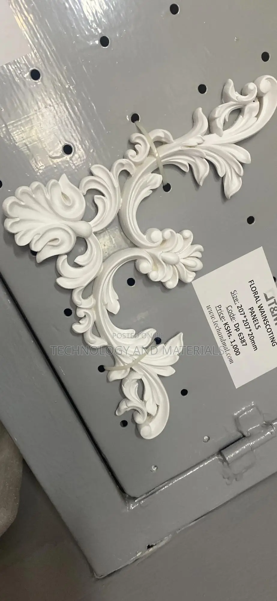 Floral Wainscoting Panel 2