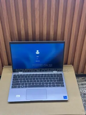 Laptop Dell Latitude 5320 8GB Intel Core i5 SSD 256GB