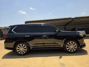 Lexus LX 570 AWD 2016 Black