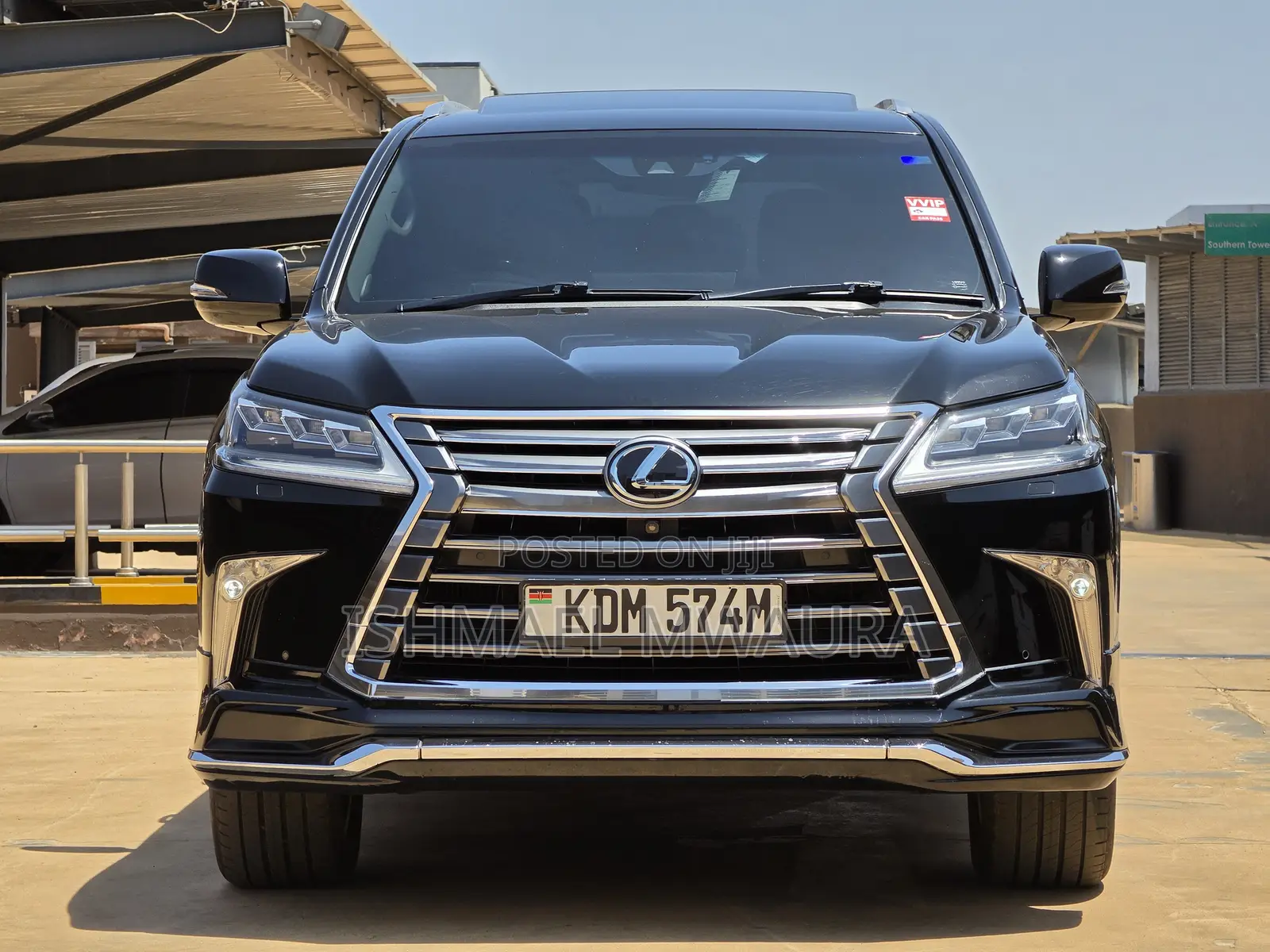 Lexus LX 570 AWD 2016 Black