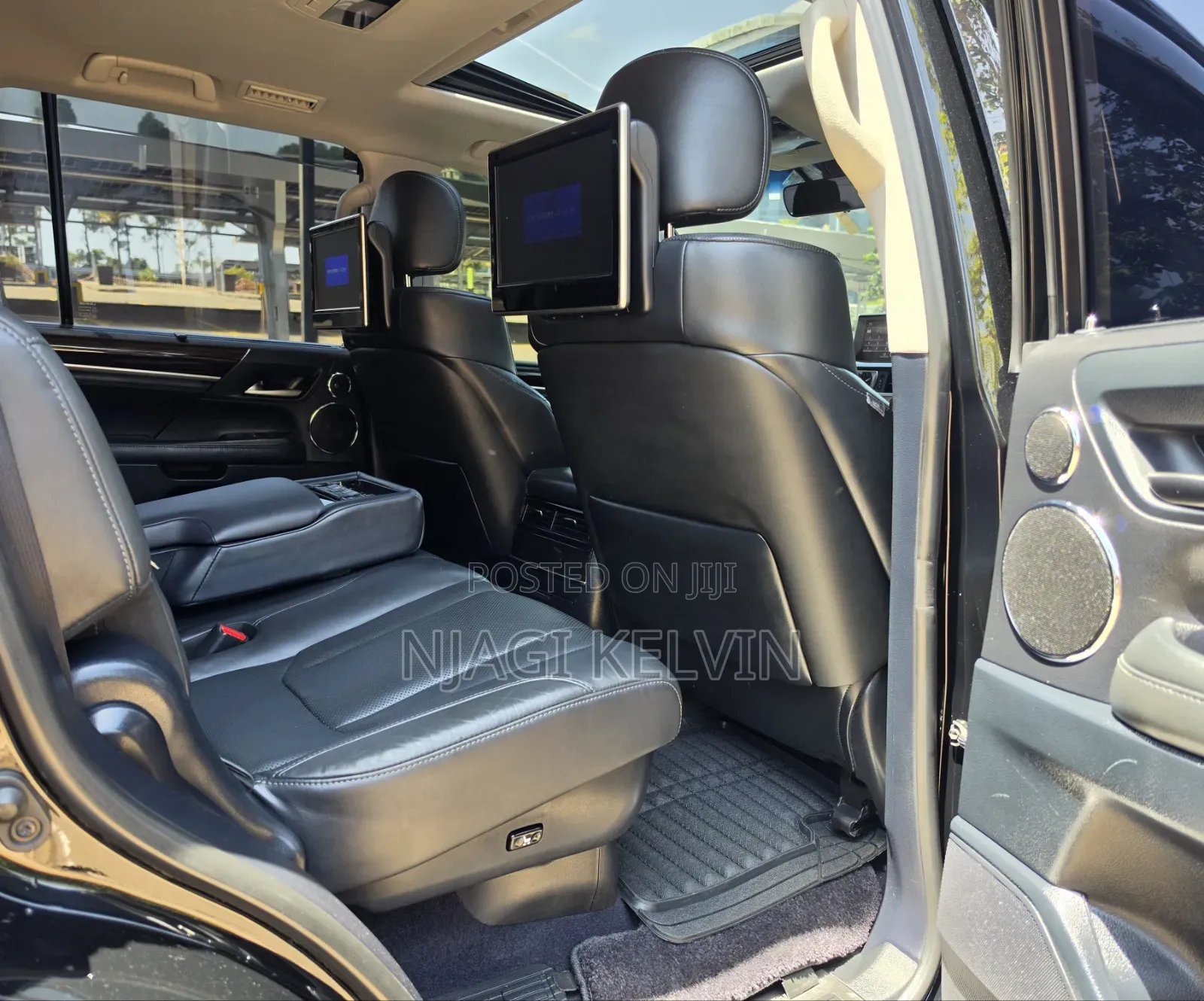 Lexus LX 570 AWD 2016 Black