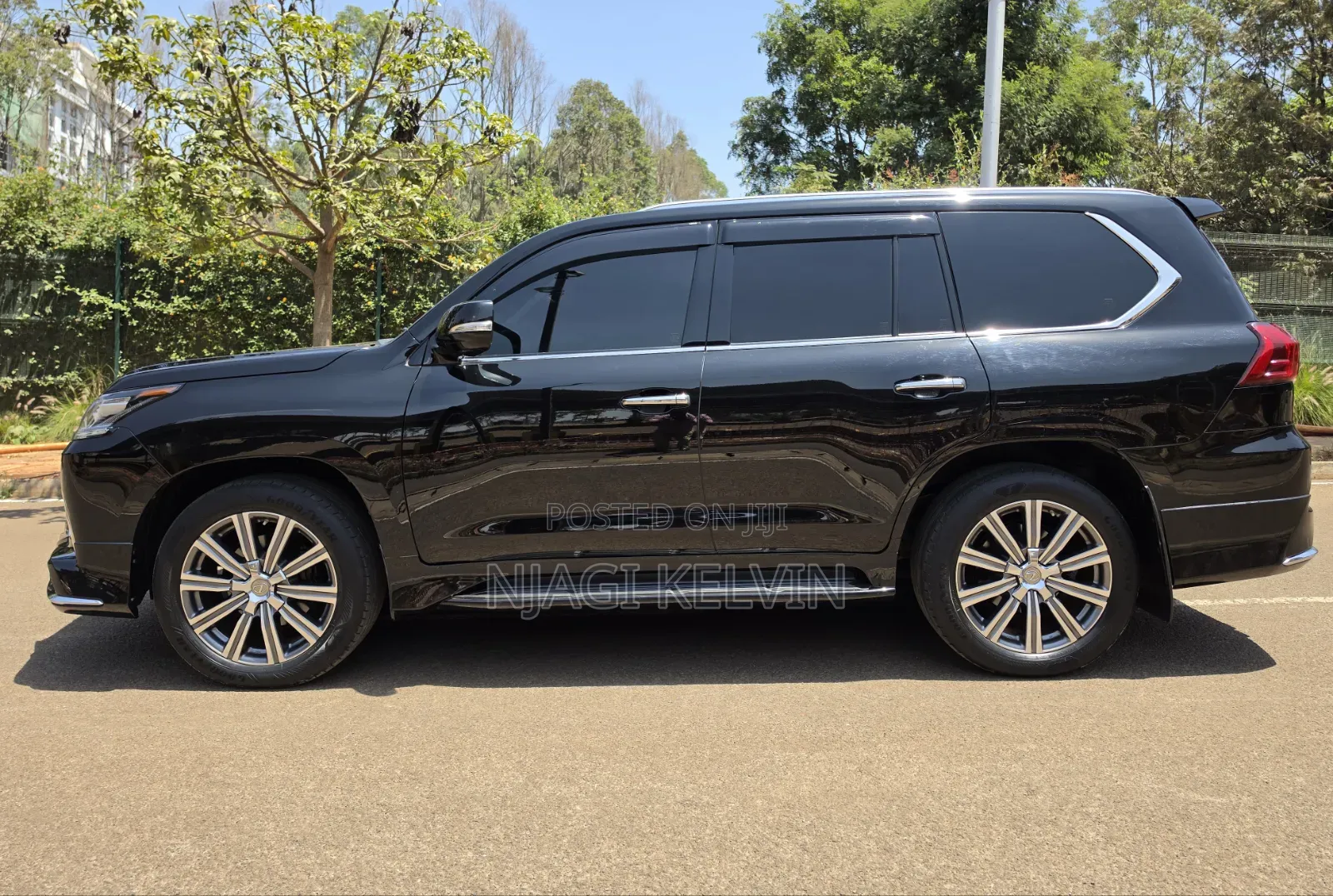 Lexus LX 570 AWD 2016 Black