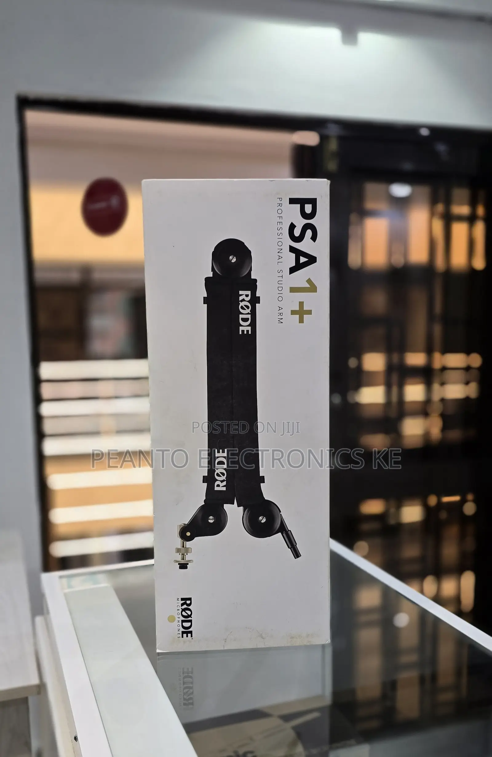 RODE PSA1+ Professional Studio Arm [Black]