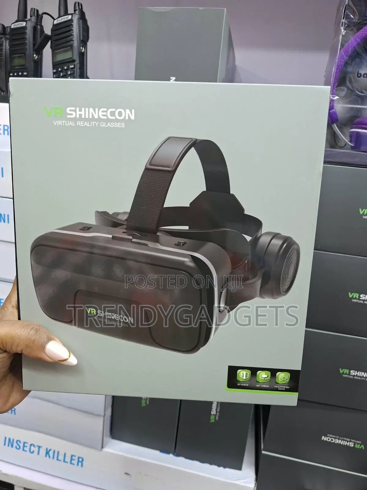 VR Shinecon 3D Virtual Reality Goggles With Hi-Fi Stereo Headphones