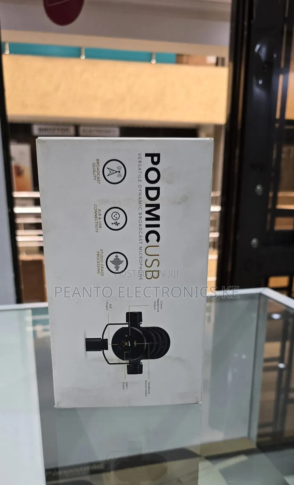 RODE PodMic USB and XLR Dynamic Broadcast Microphone