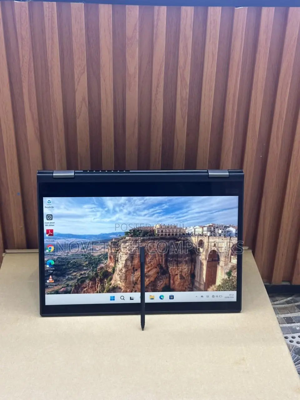 Laptop Lenovo ThinkPad X390 Yoga 8GB Intel Core i5 SSD 256GB