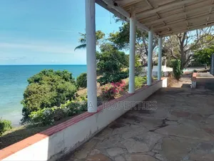 3bdrm Bungalow in Green Wood Estate, Nyali Mkomani for rent