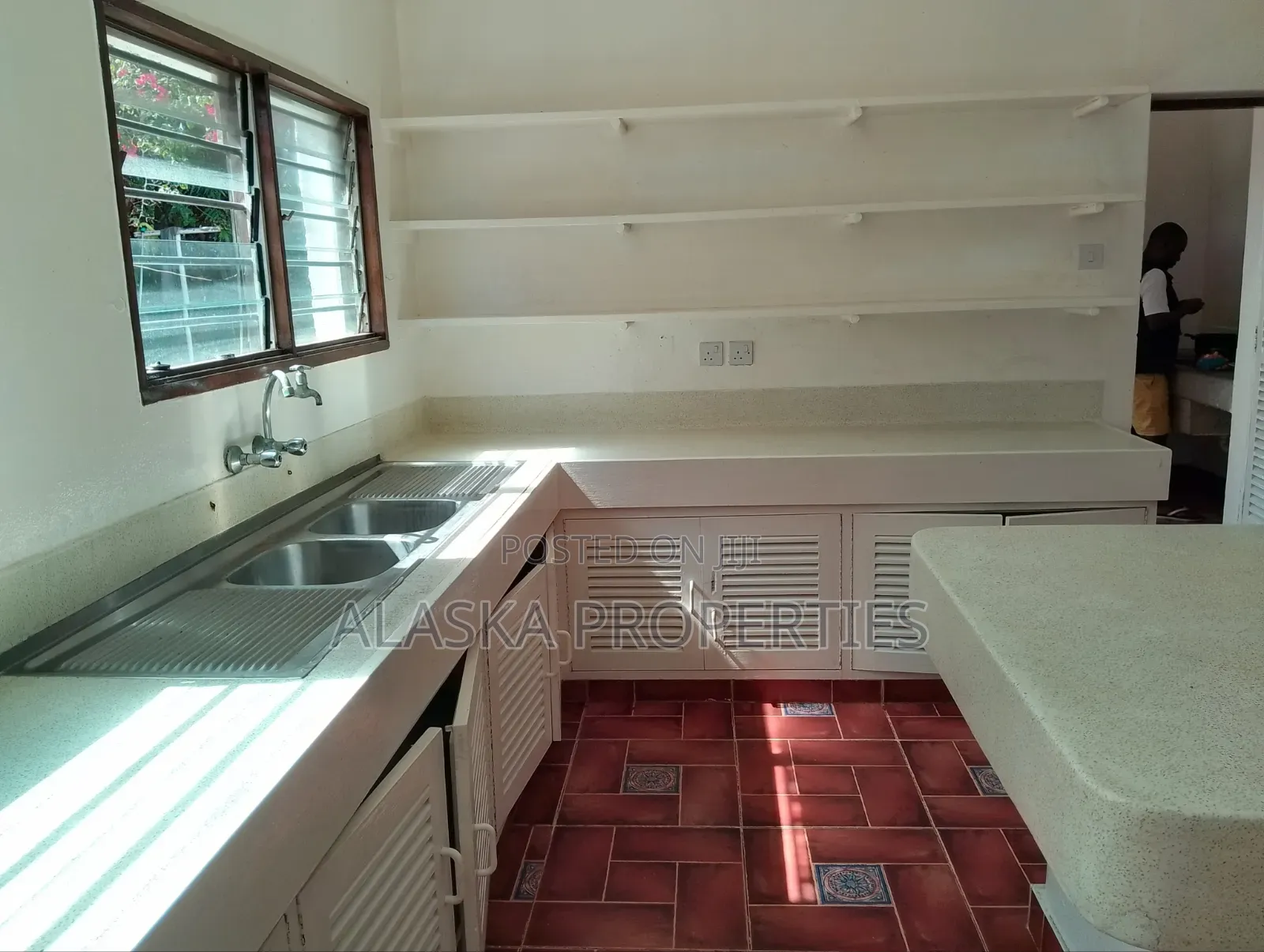3bdrm Bungalow in Green Wood Estate, Nyali Mkomani for rent