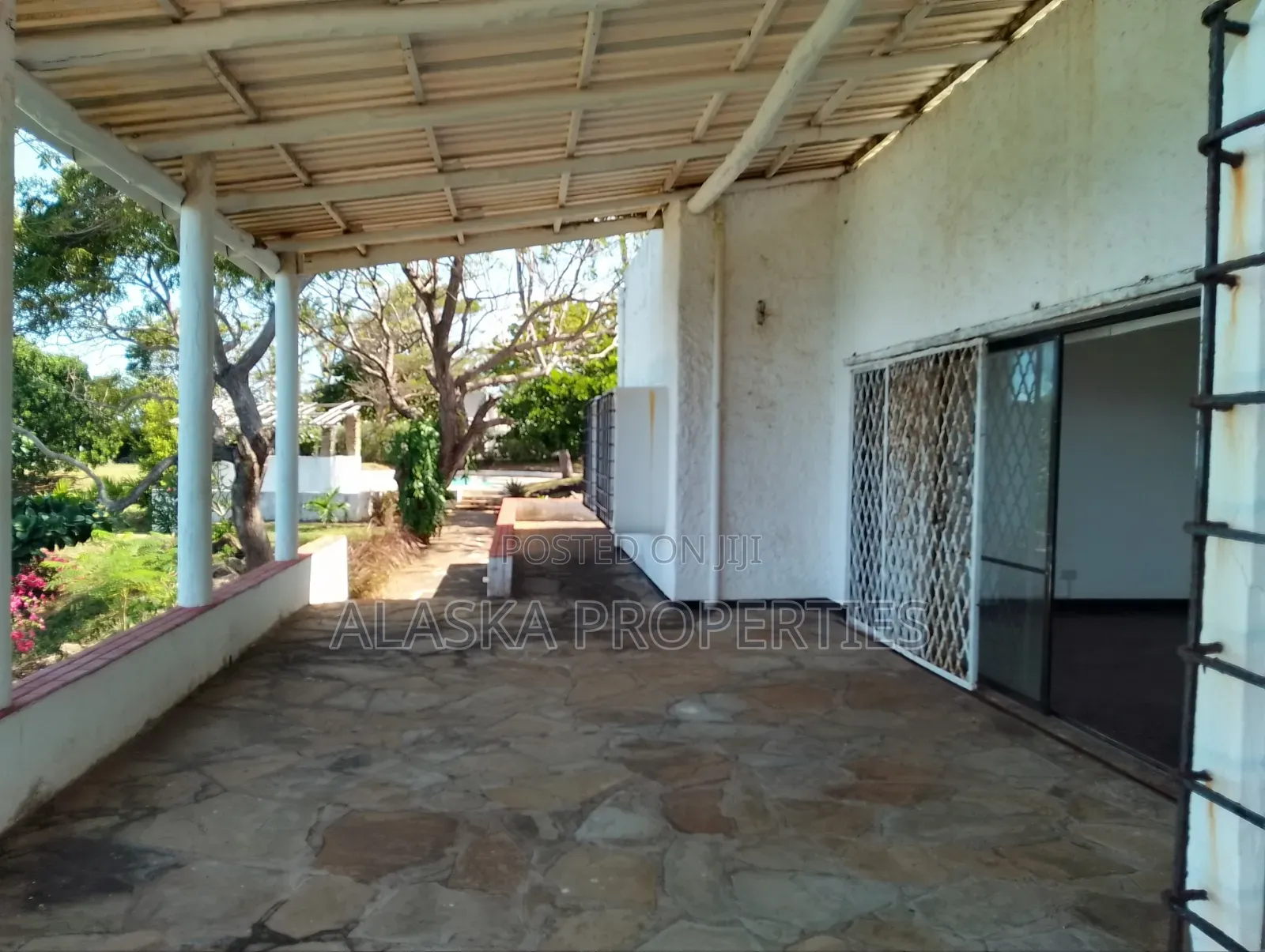 3bdrm Bungalow in Green Wood Estate, Nyali Mkomani for rent