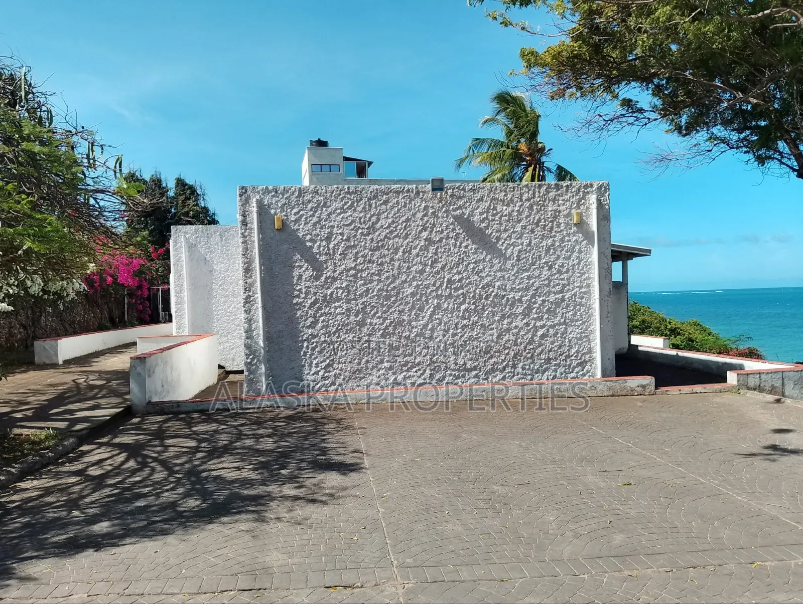 3bdrm Bungalow in Green Wood Estate, Nyali Mkomani for rent