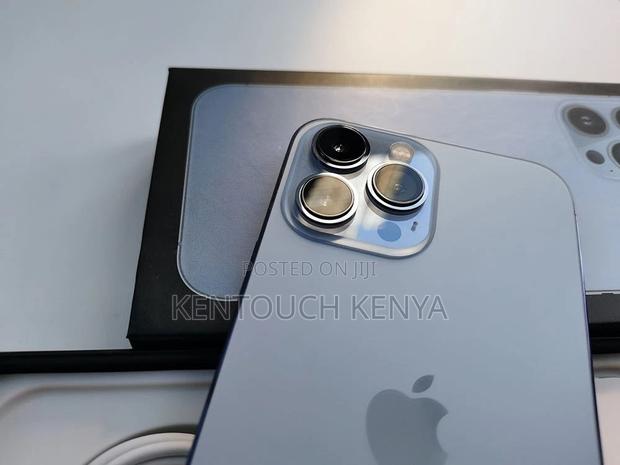 Apple iPhone 13 Pro 256 GB Blue - thumbnail 3