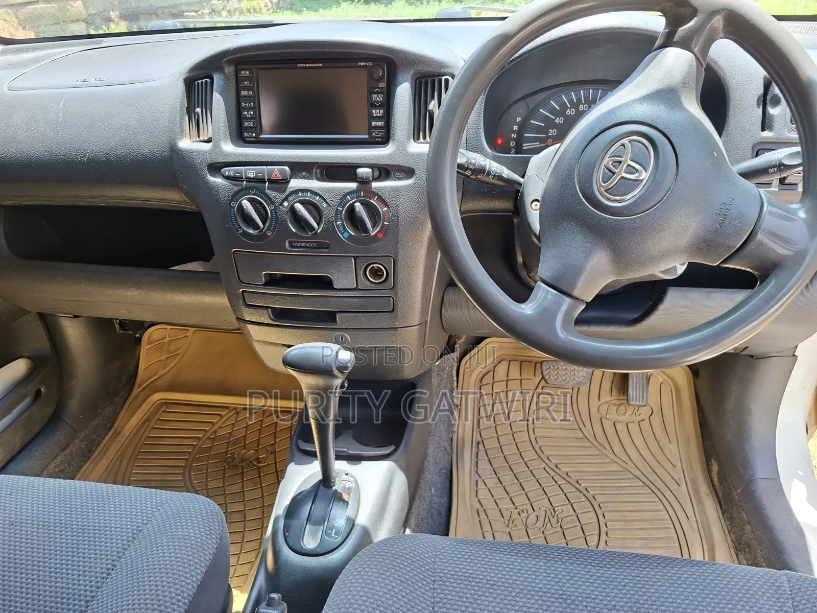 Toyota Probox 2010 White