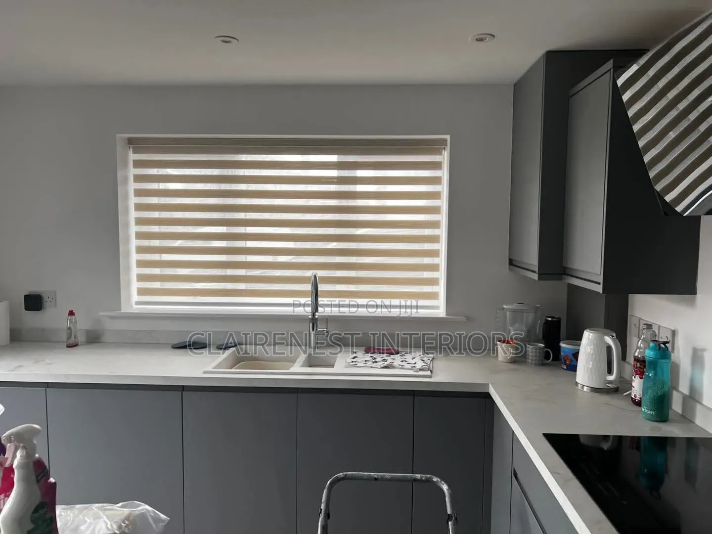 Create a Calm Kitchen and Store Environment With Horizontal Blinds