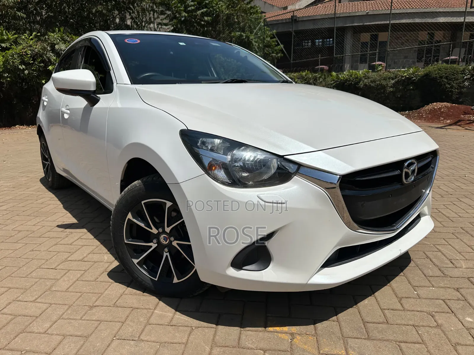 Mazda Demio 2018 White
