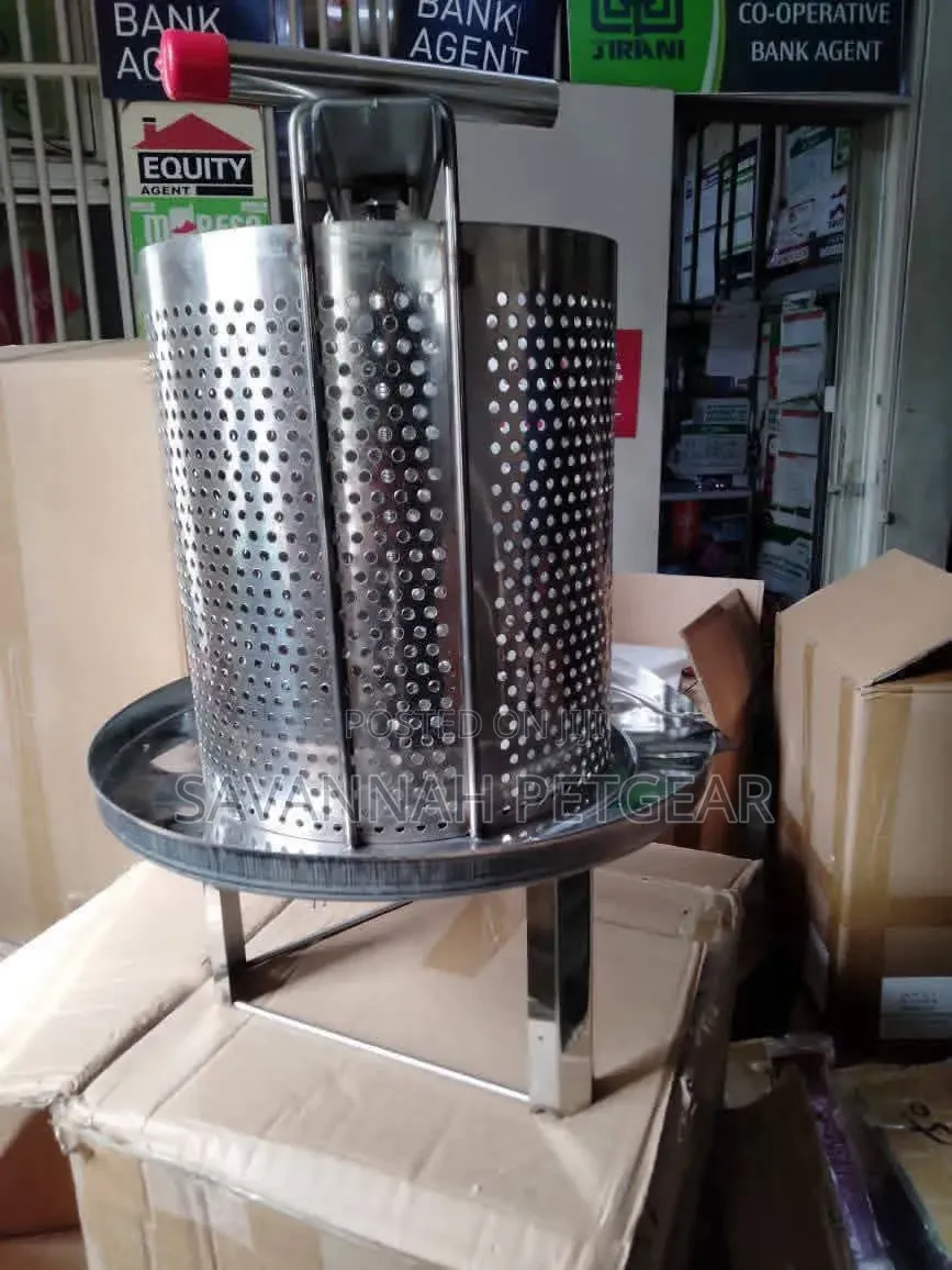 Manual Stainless Steel Honey Press Beeswax Extractor (Squeeze Honey)