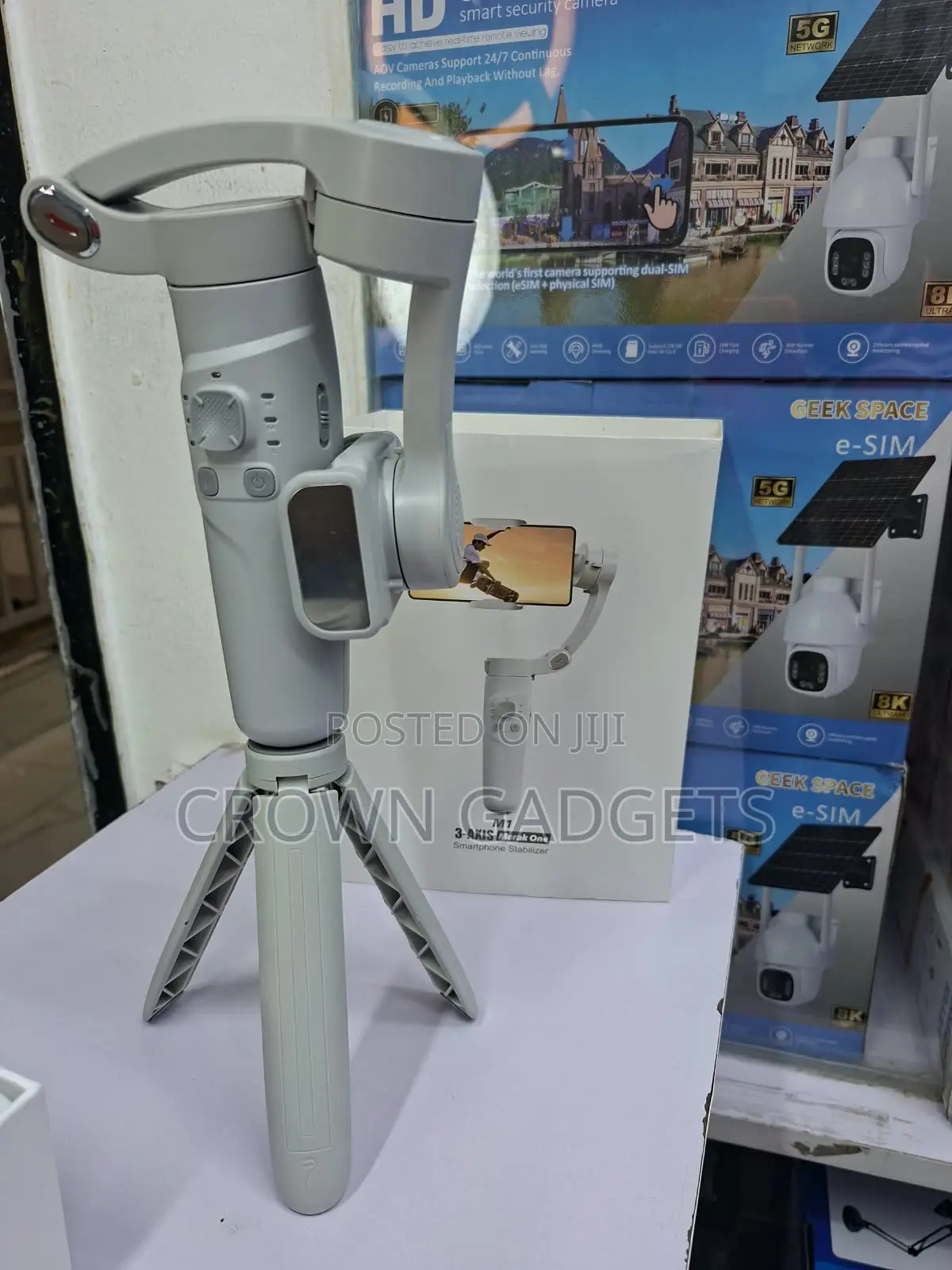 M1 3-Axis Smartphone Gimbal Stabilizer With Mini Tripod
