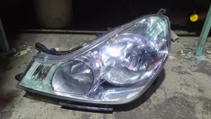 Nissan Wingroad Y12 Headlight