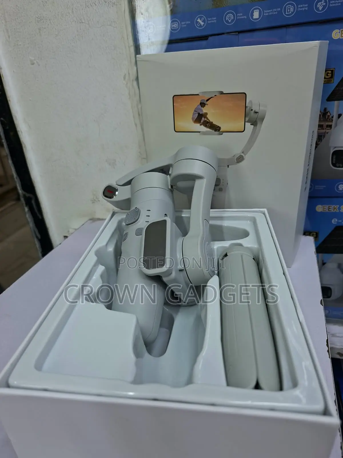 M1 Merak One 3-Axis Phone Gimbal Stabilizer for Vlogging