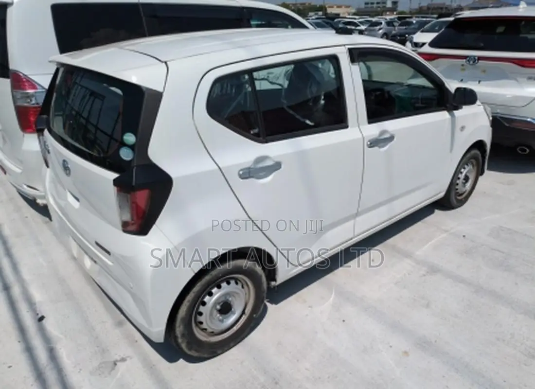 Toyota Pixis 2019 White