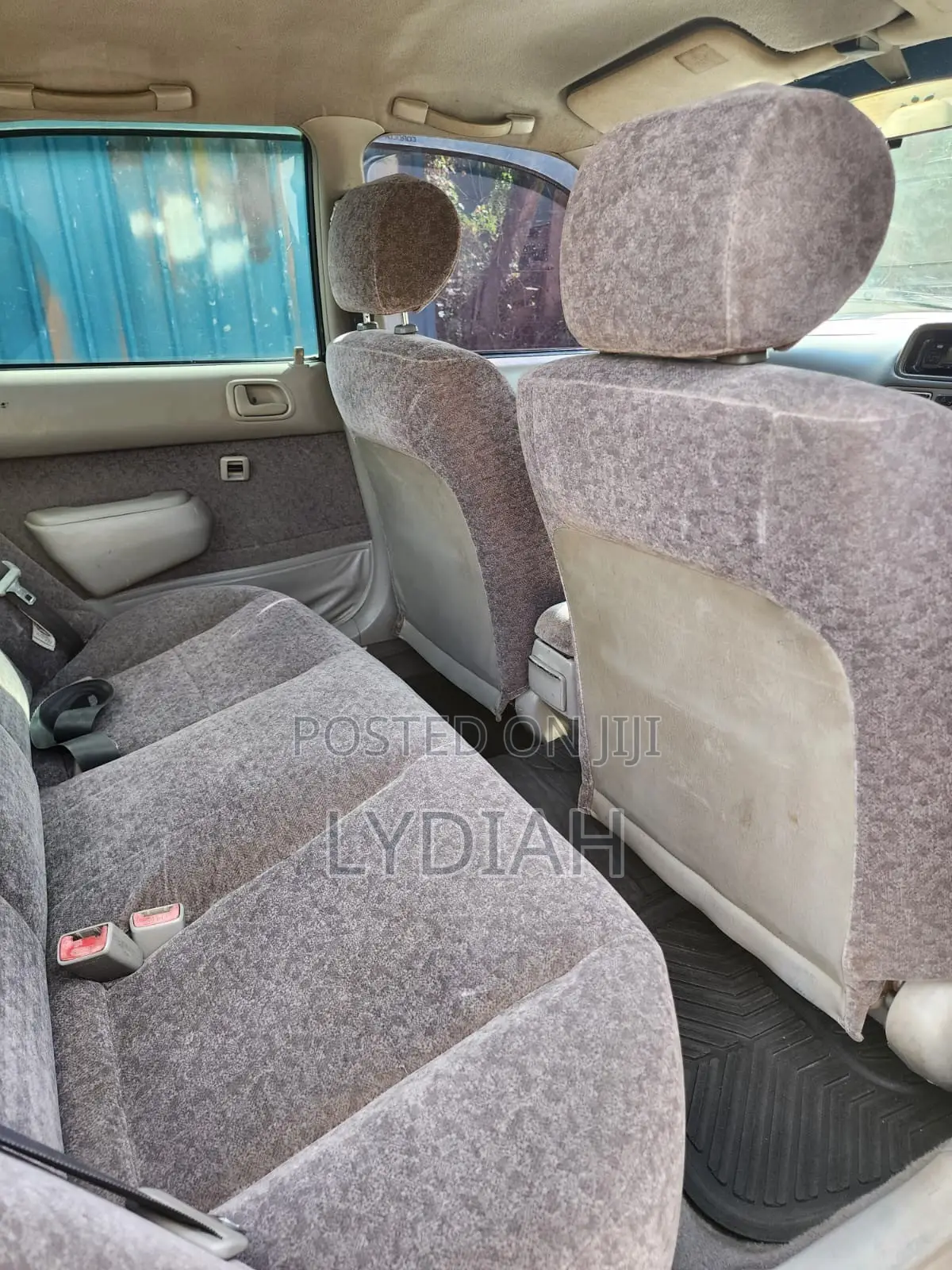 Toyota Corolla 2000 White