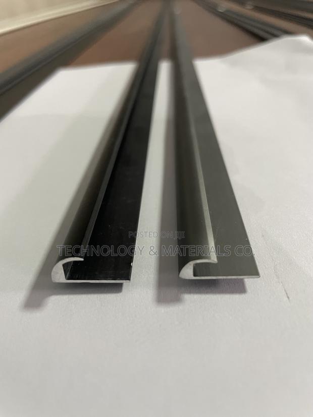 Aluminium Edge Cap - 2.7M Long - thumbnail 3
