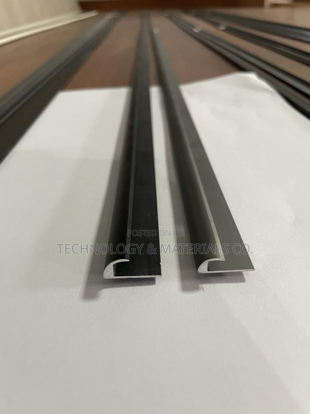 Aluminium Edge Cap - 2.7M Long - thumbnail 5