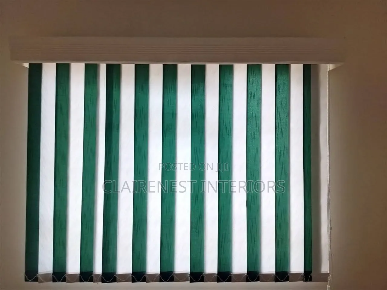 Fine-Tune Your Indoor Lighting With Colourful Blinds