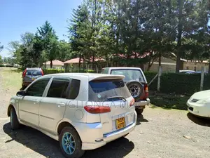 Mazda Demio 2005 Silver