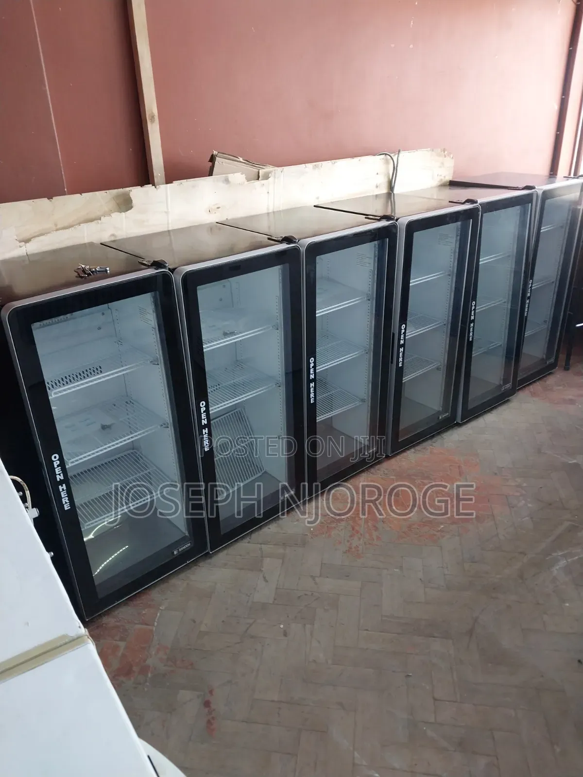 Improved 150 Litres Display Fridge