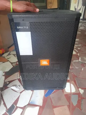 JBL SRX712M 12" Professional 3200W Two-Way Passive Monitor Speaker