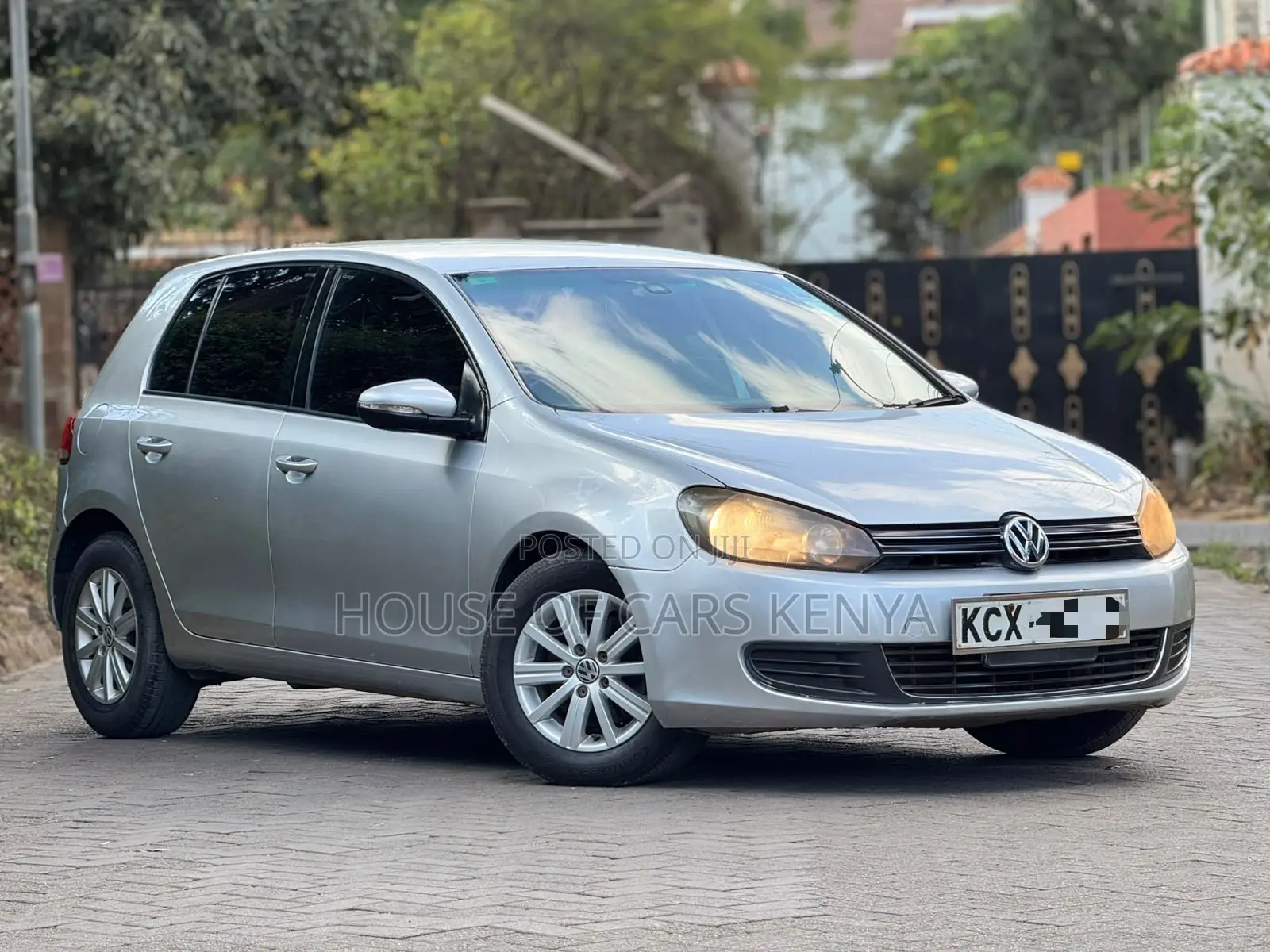 Volkswagen Golf 2012 Silver