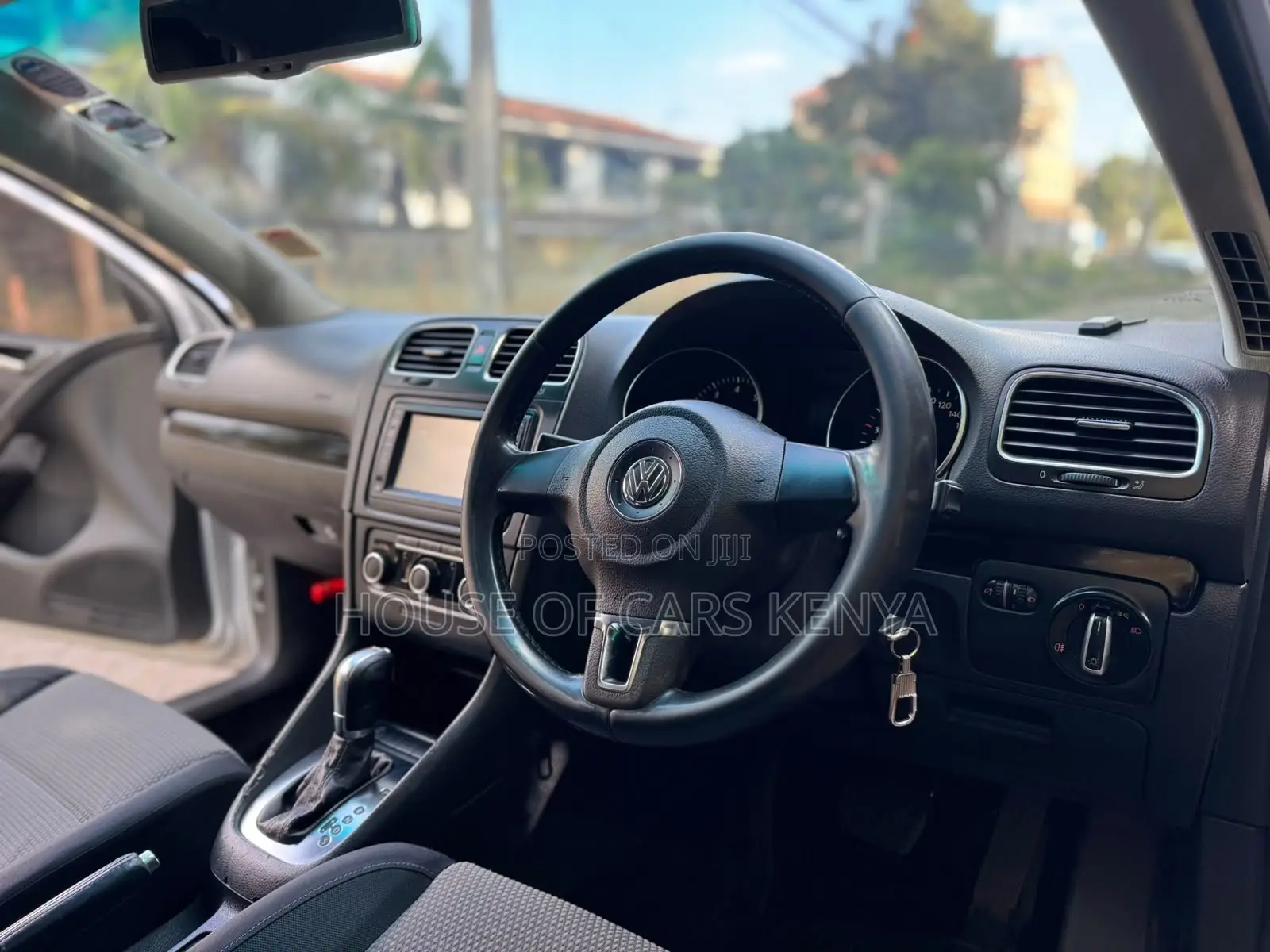 Volkswagen Golf 2012 Silver
