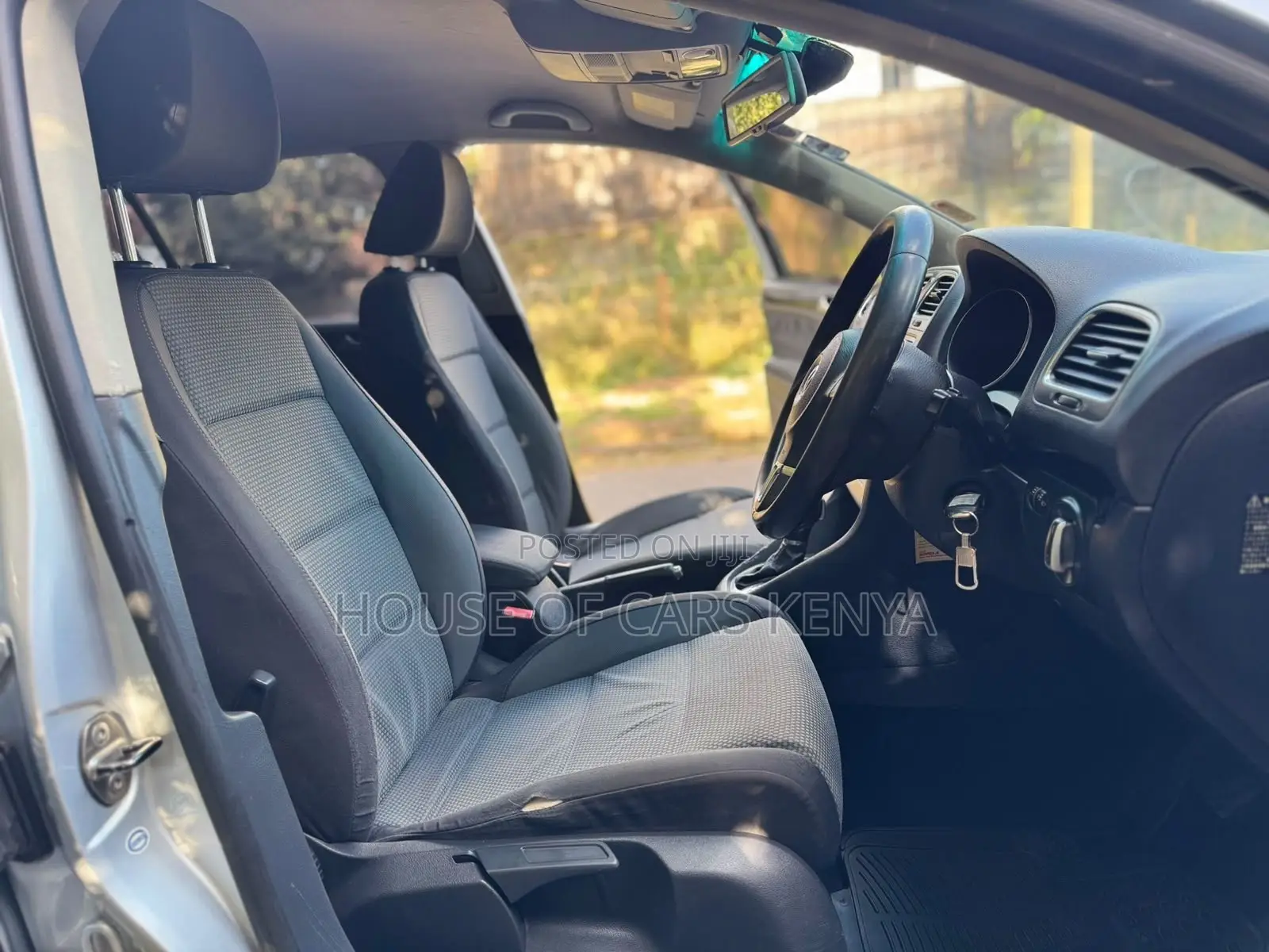 Volkswagen Golf 2012 Silver