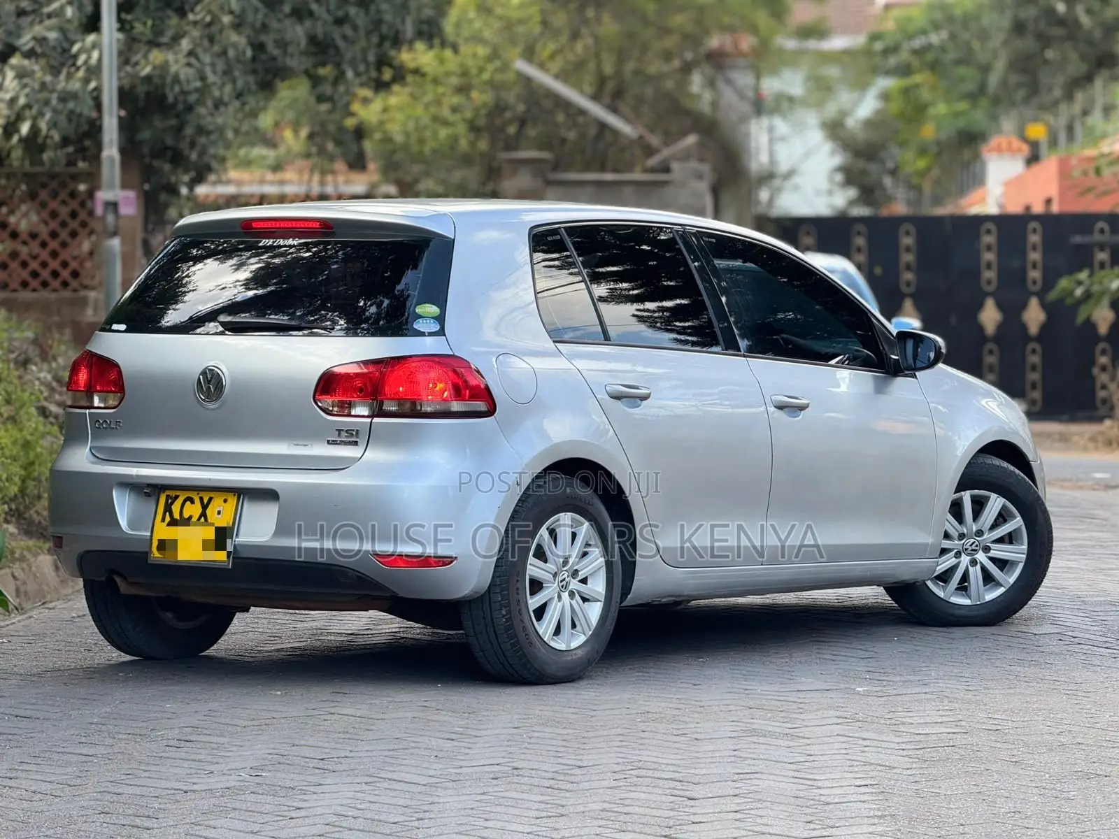 Volkswagen Golf 2012 Silver