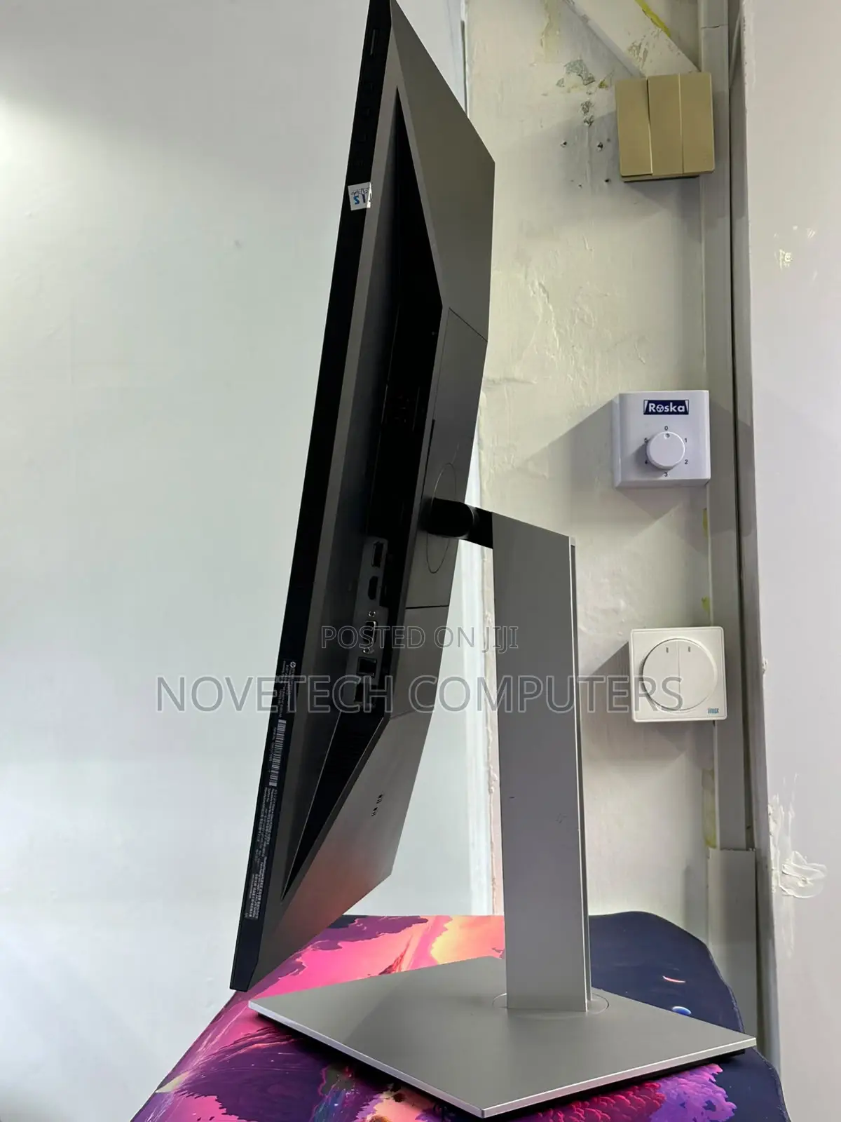 E27 G4 Monitor