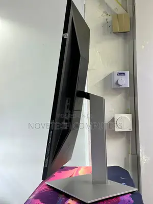 E27 G4 Monitor