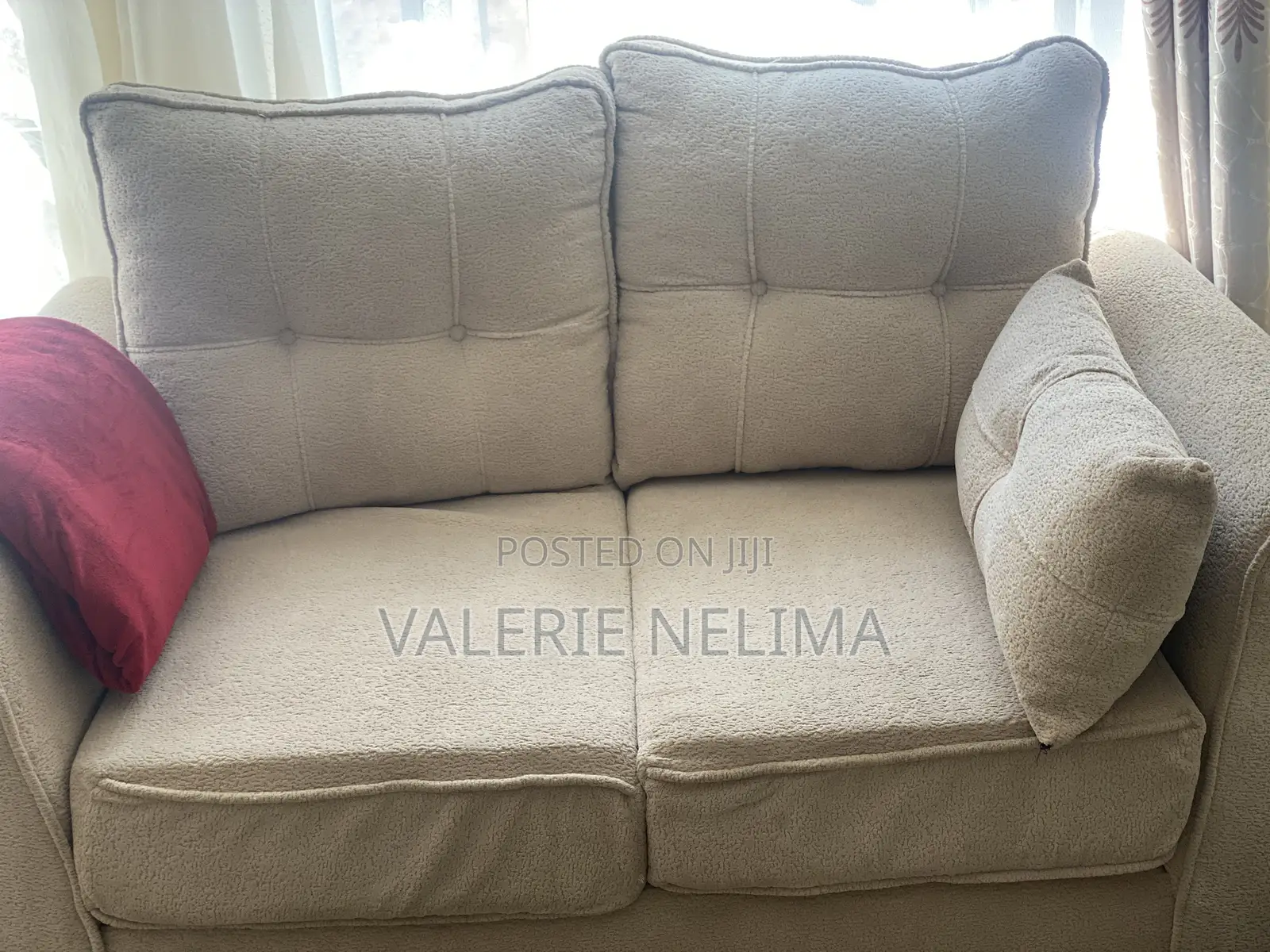 5seater Butterfly Sofa Set/Couch With Spring Cushions