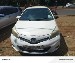 Toyota Vitz 2012 White