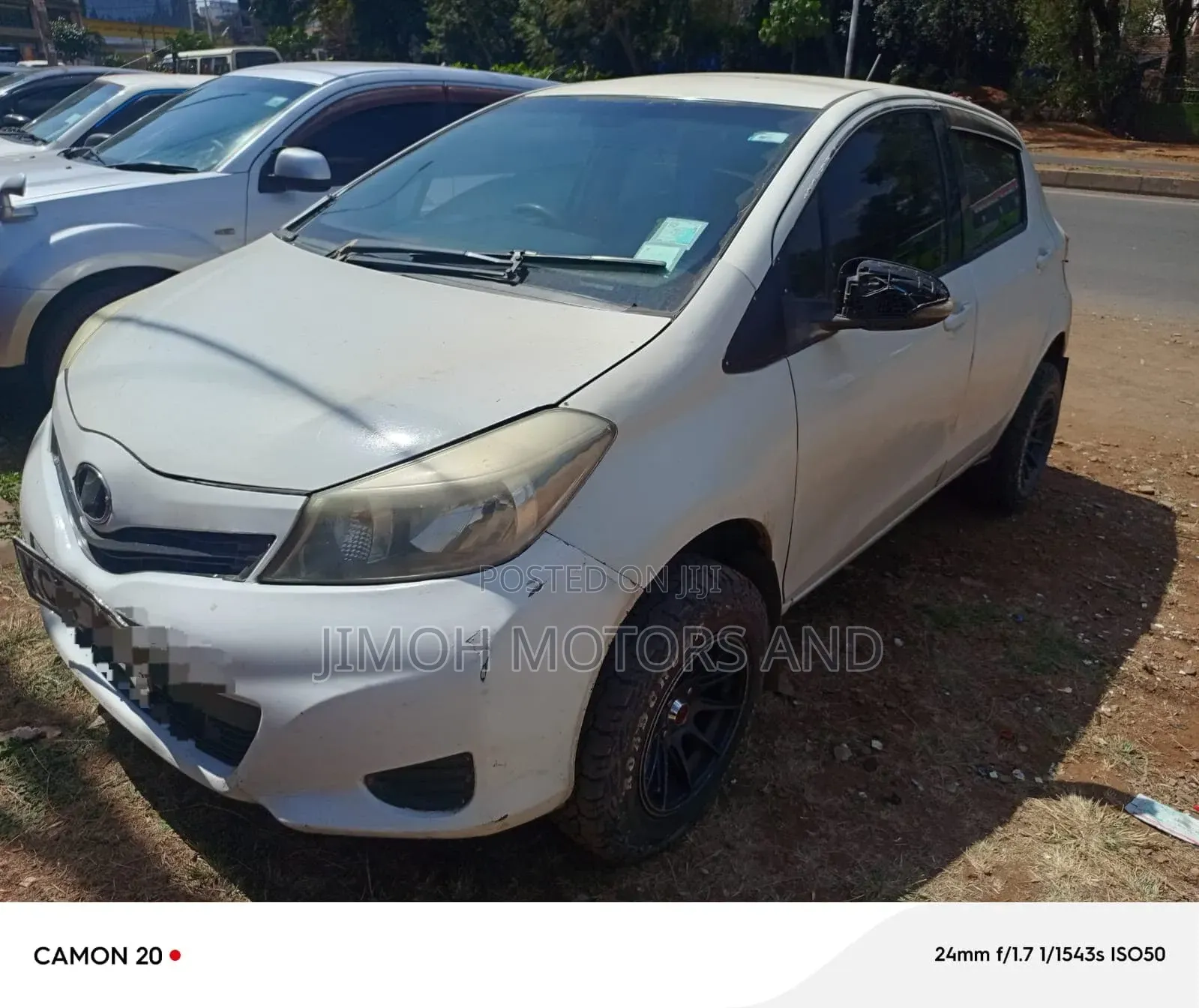 Toyota Vitz 2012 White
