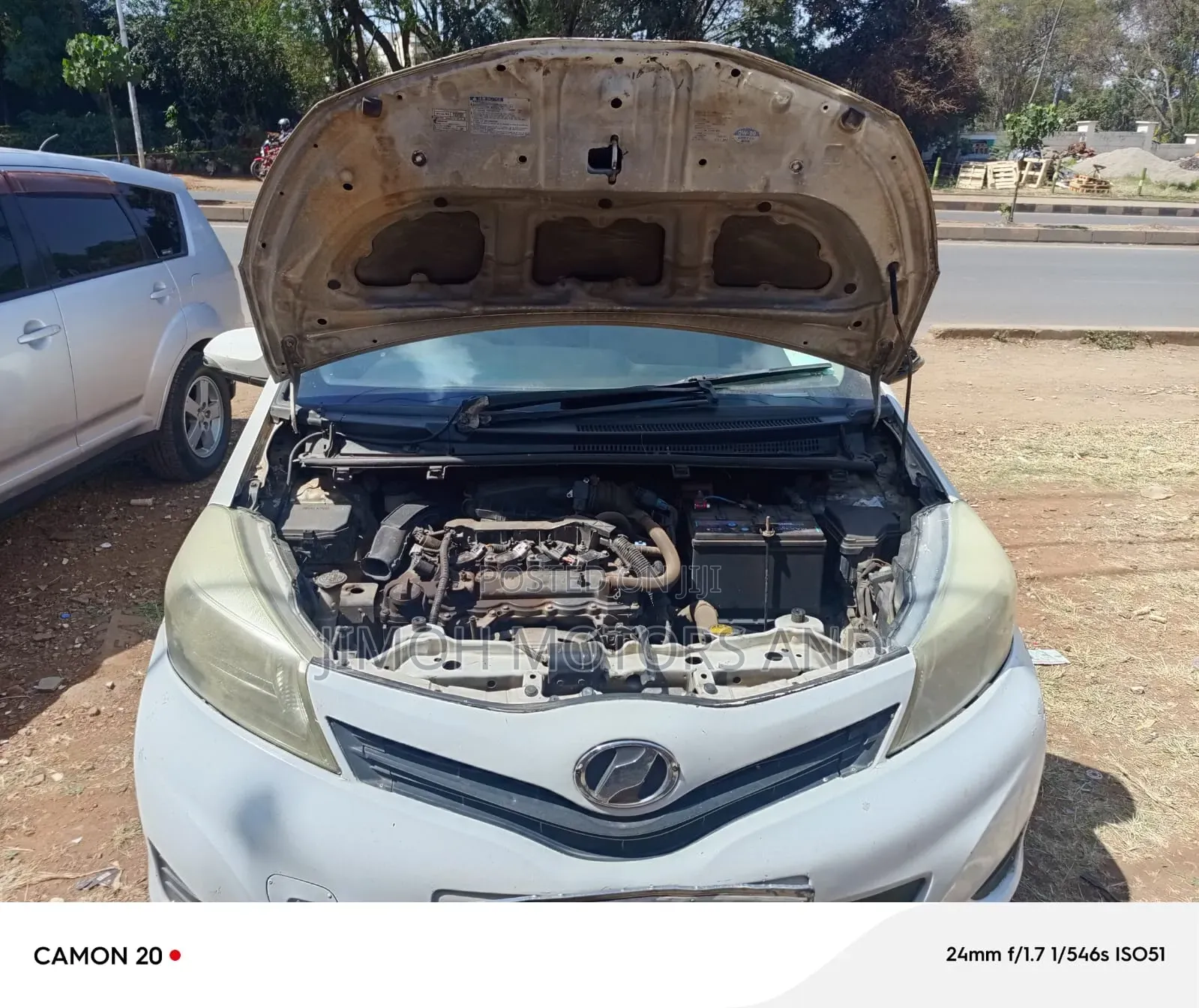 Toyota Vitz 2012 White