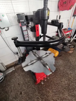 Tyre Service User Tyre Changer STC 768R With Additional Arms Sunshine