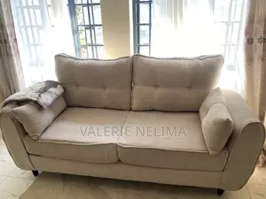 5seater Butterfly Sofa Set/Couch With Spring Cushions