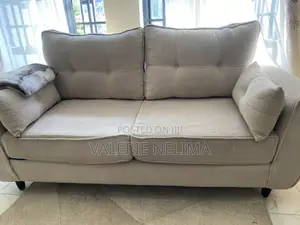 5seater Butterfly Sofa Set/Couch With Spring Cushions