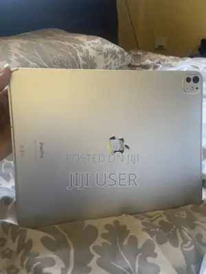 Apple iPad Pro 13 (2024) 256 GB Silver