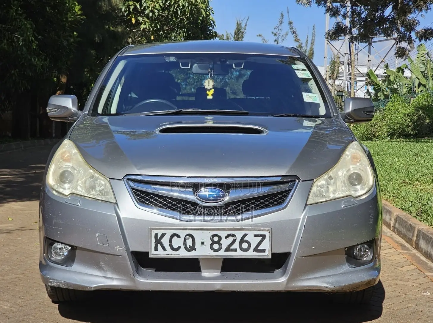 Subaru Legacy 2011 Silver