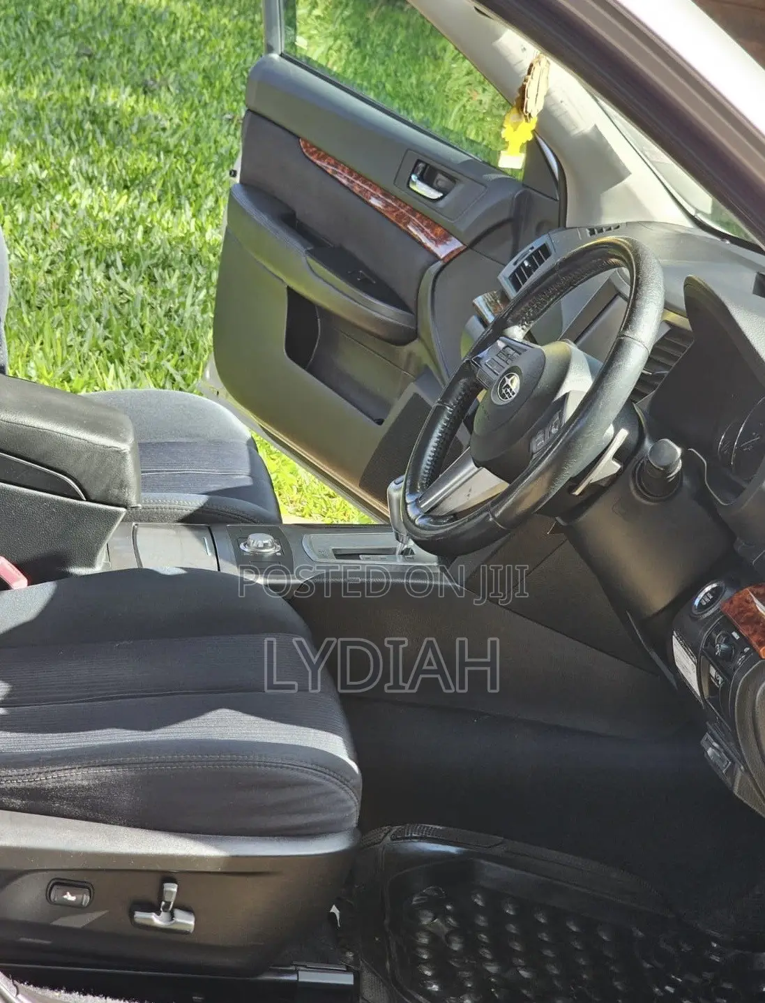 Subaru Legacy 2011 Silver