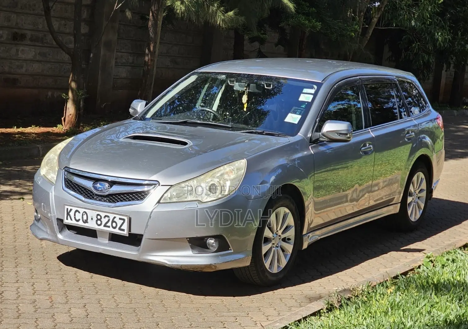 Subaru Legacy 2011 Silver
