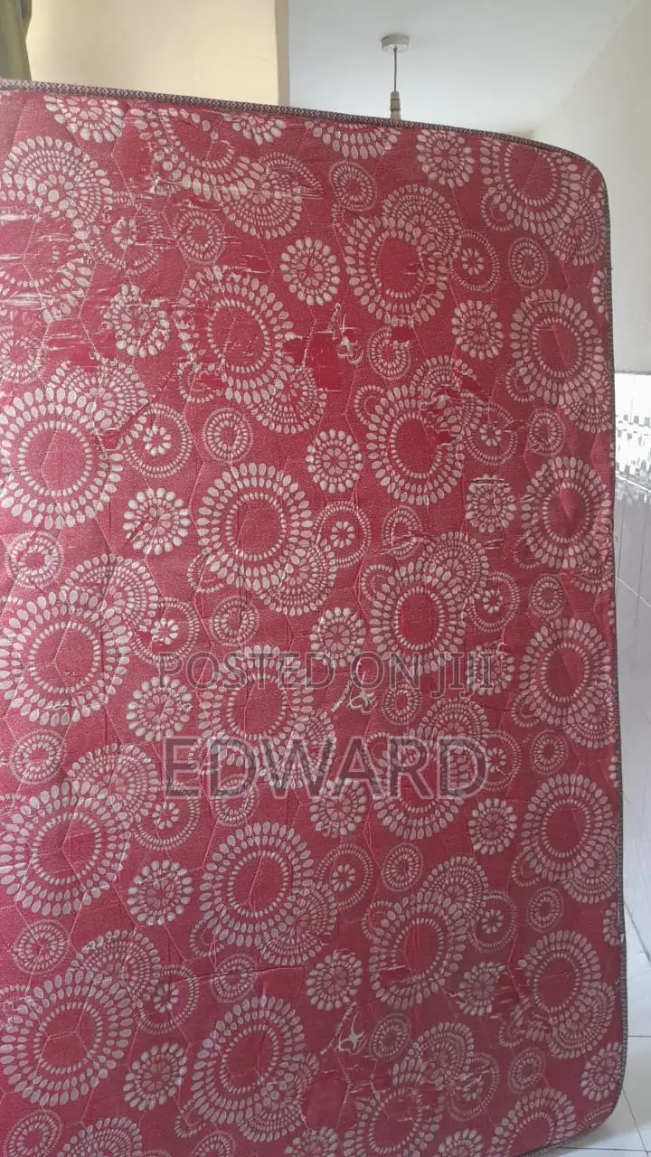 4x6 Bed With High Density Mattress