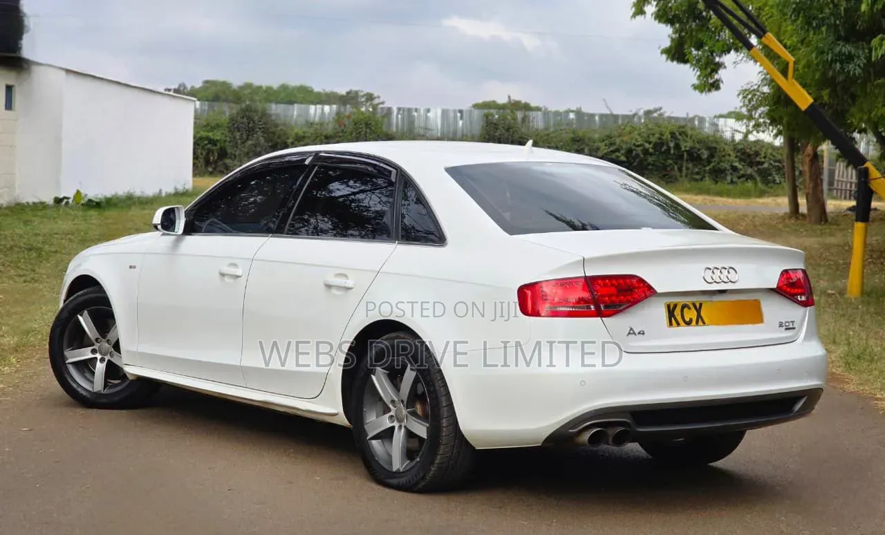 Audi A4 2012 White