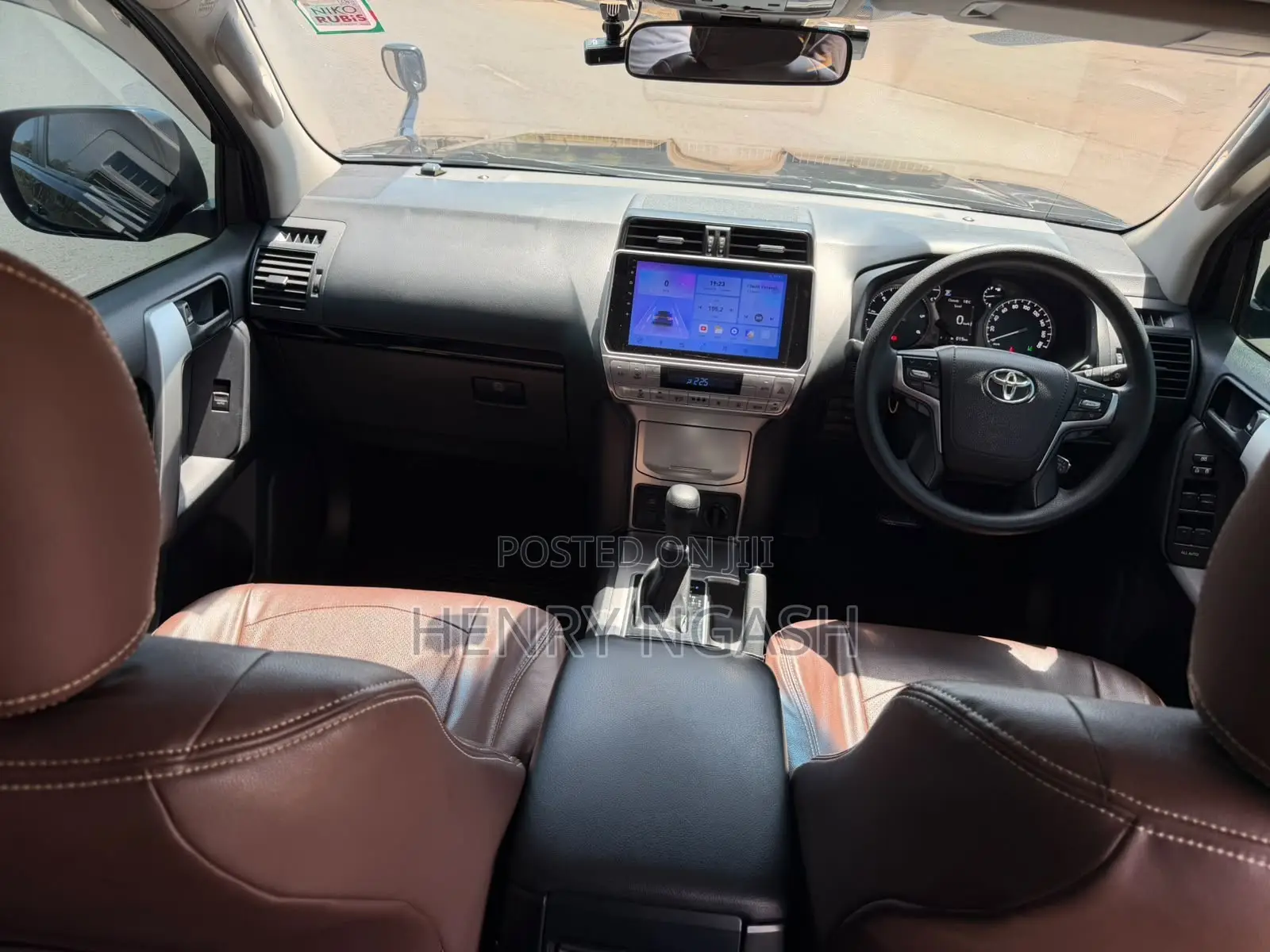 Toyota Land Cruiser Prado 2018 Black
